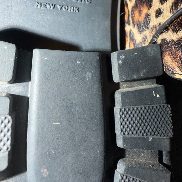 Leopard Print Women Shoes by RAG & BONE SIZE 39B converts to US 8.5 - Picture 3 of 4